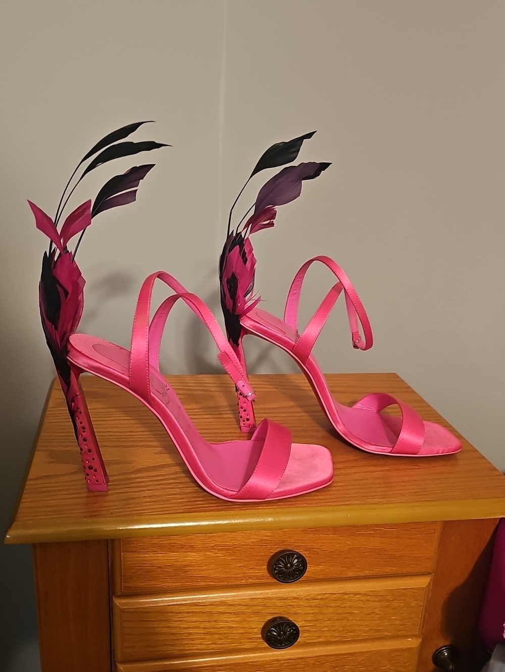 Christian Louboutin Condora Queen Plume Heels - Picture 13 of 13